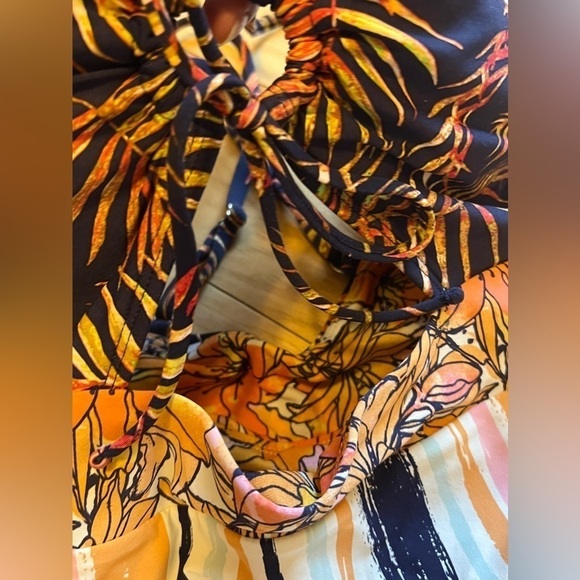 Social Angel Cut Out One Piece Cross Strap Back Floral/Stripes Navy Size Large - Picture 6 of 13